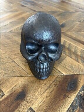 Cast Iron Home Decor Skull Black